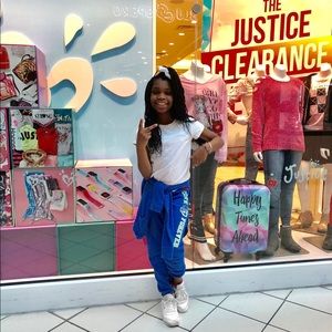 Meet your Posher, Zoe